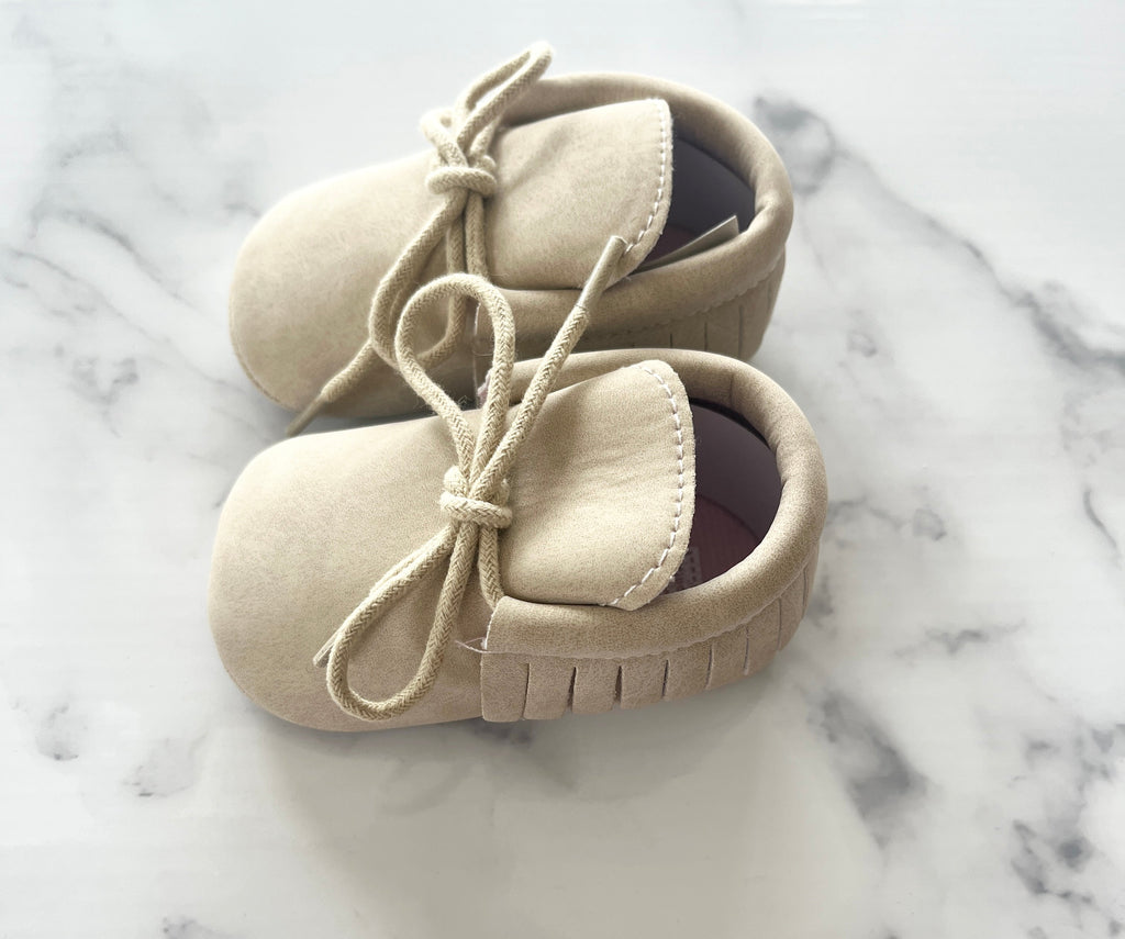 Nude baby shoes 